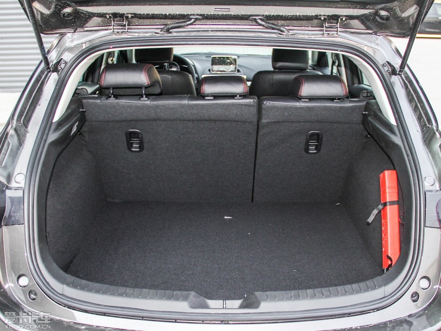 爱卡首页 汽车图片 马自达 昂克赛拉 2014款两厢 2.