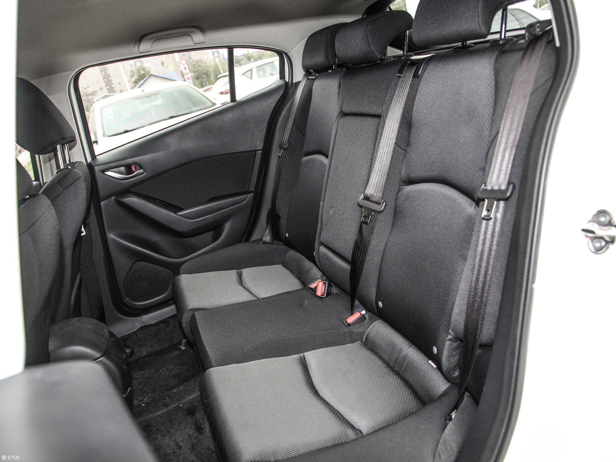 5l 手动舒适型_空间座椅_227/2386张图片】_汽车图片大全_爱卡汽车