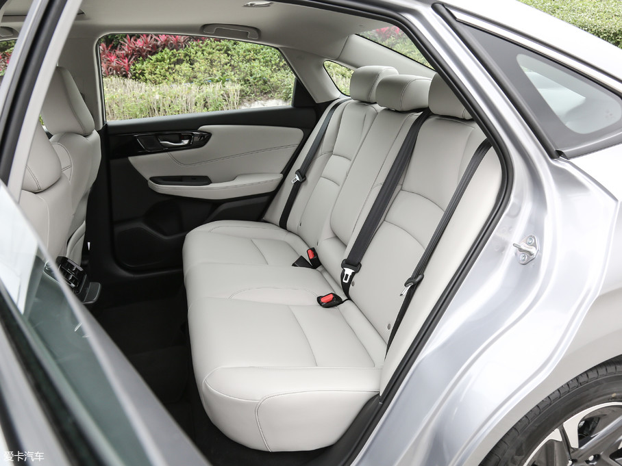 2019款享域180turbo