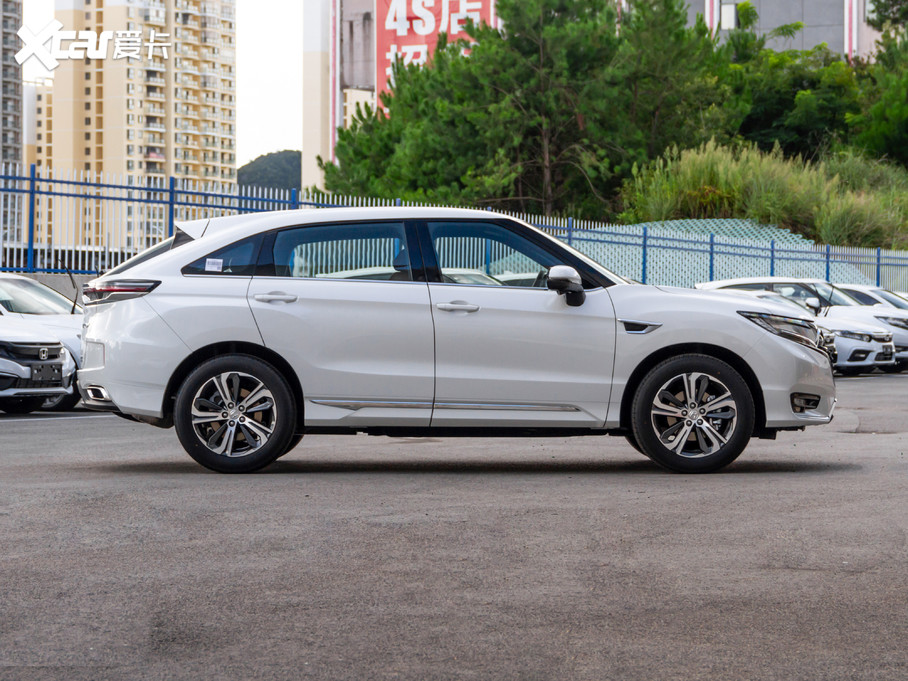 2020款本田UR-V240TURBO 两驱致雅版