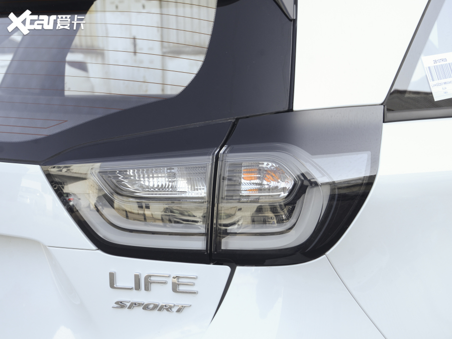 2021LIFE 1.5L CVT SPORT Ķ