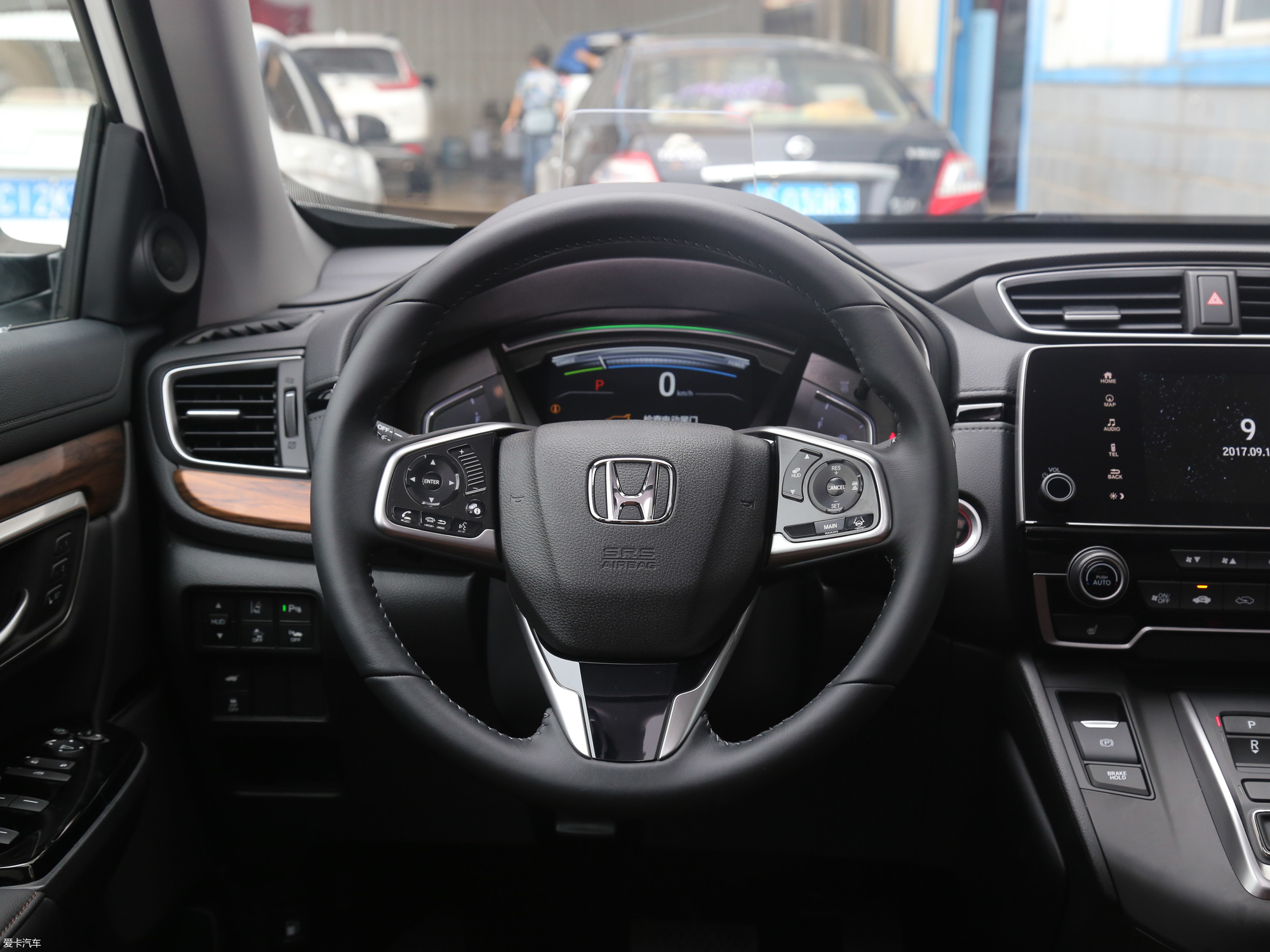 【2017款本田cr-v混动2.