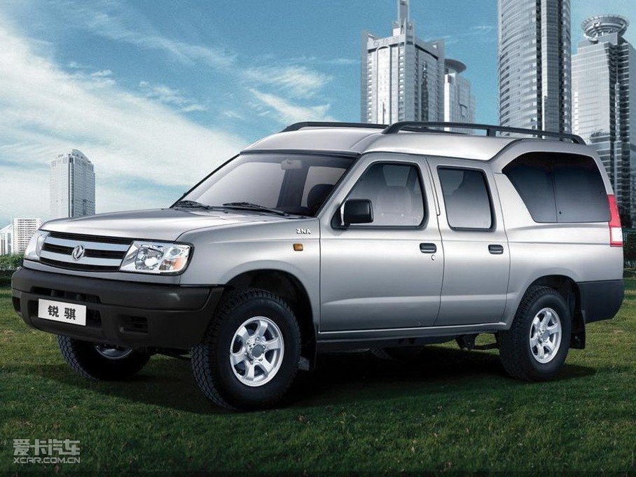 2010款锐骐厢式车3.2l 四驱标准型