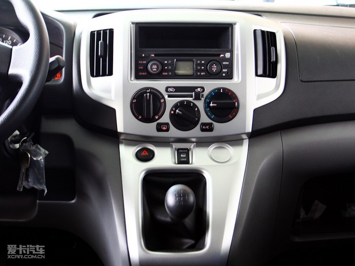 2010ղNV200