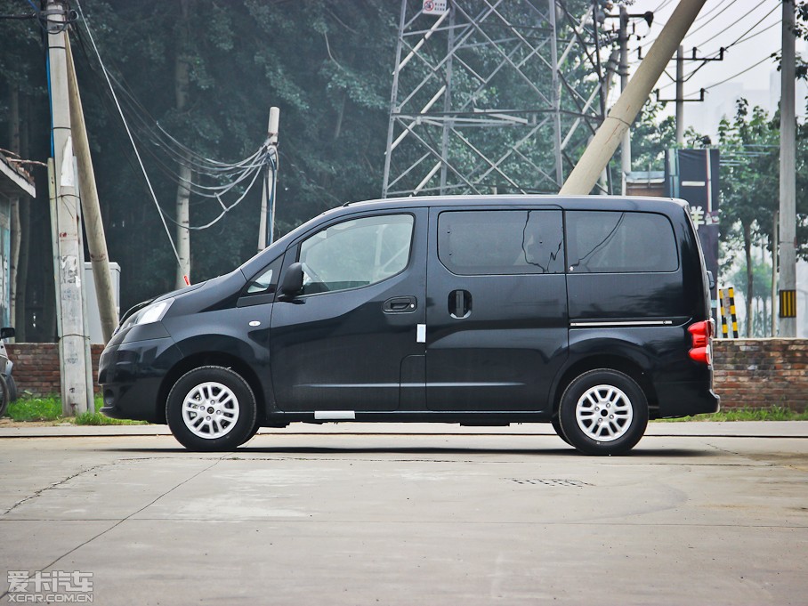 2013ղNV200 Ŀ 1.6L ֶ IV