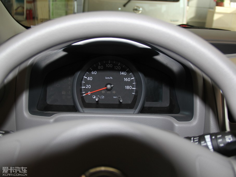 2014ղNV200 1.6L ֶ V