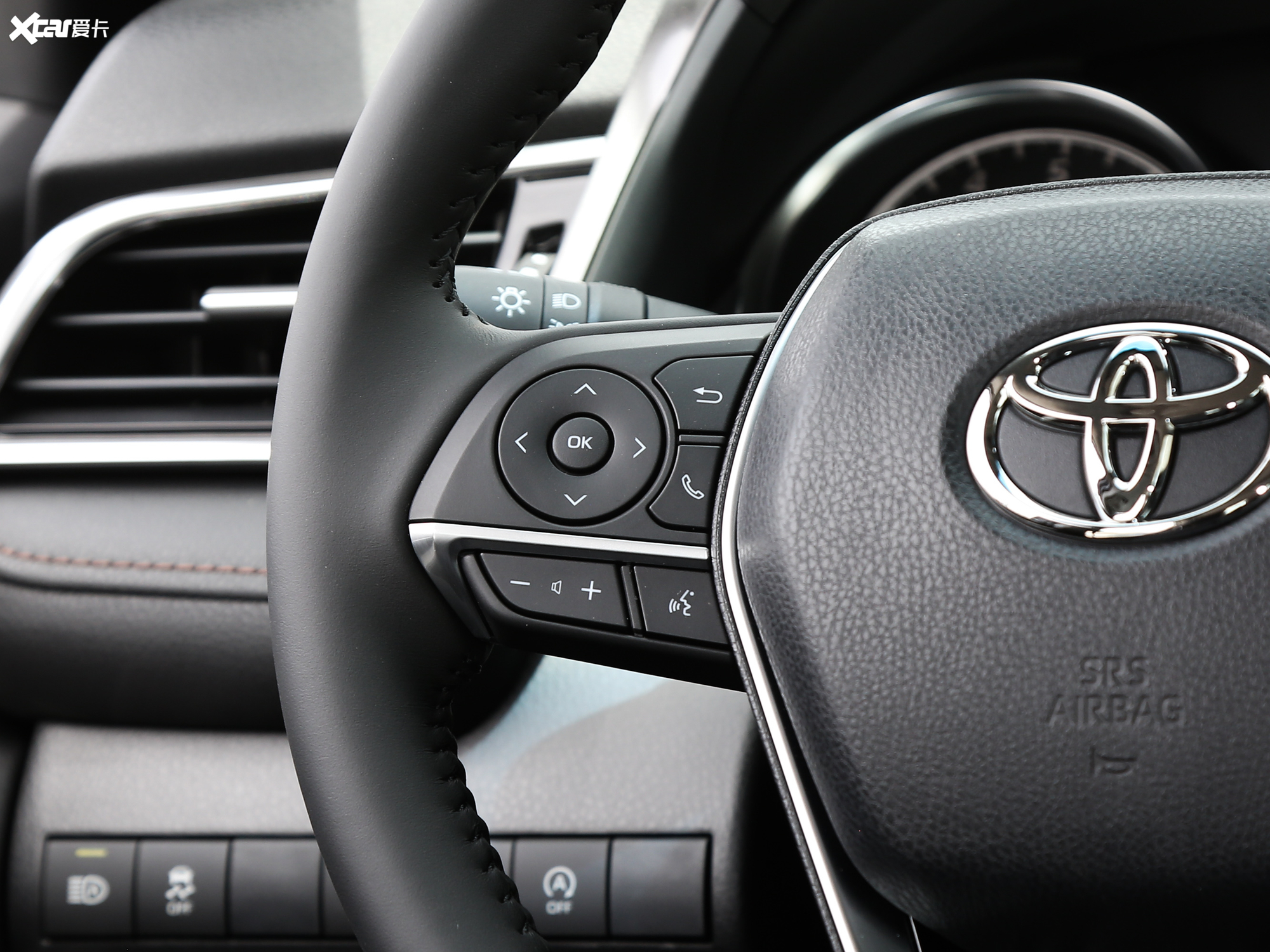 0g 豪华版_中控区 _180/2108张图片】_汽车图片大全_爱卡汽车