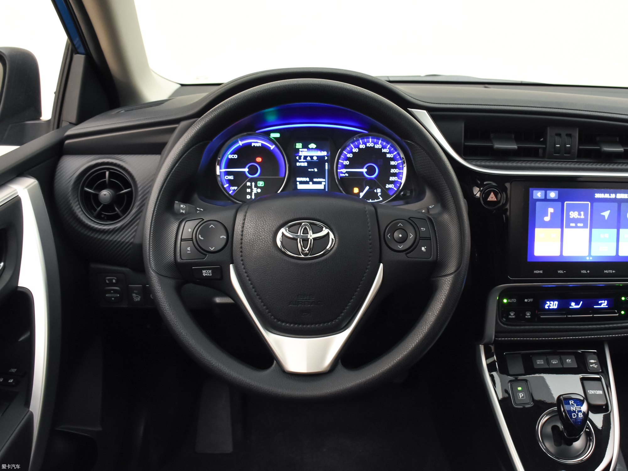 【2019款雷凌新能源双擎e  1.