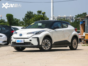 2020�����C-HR EV 