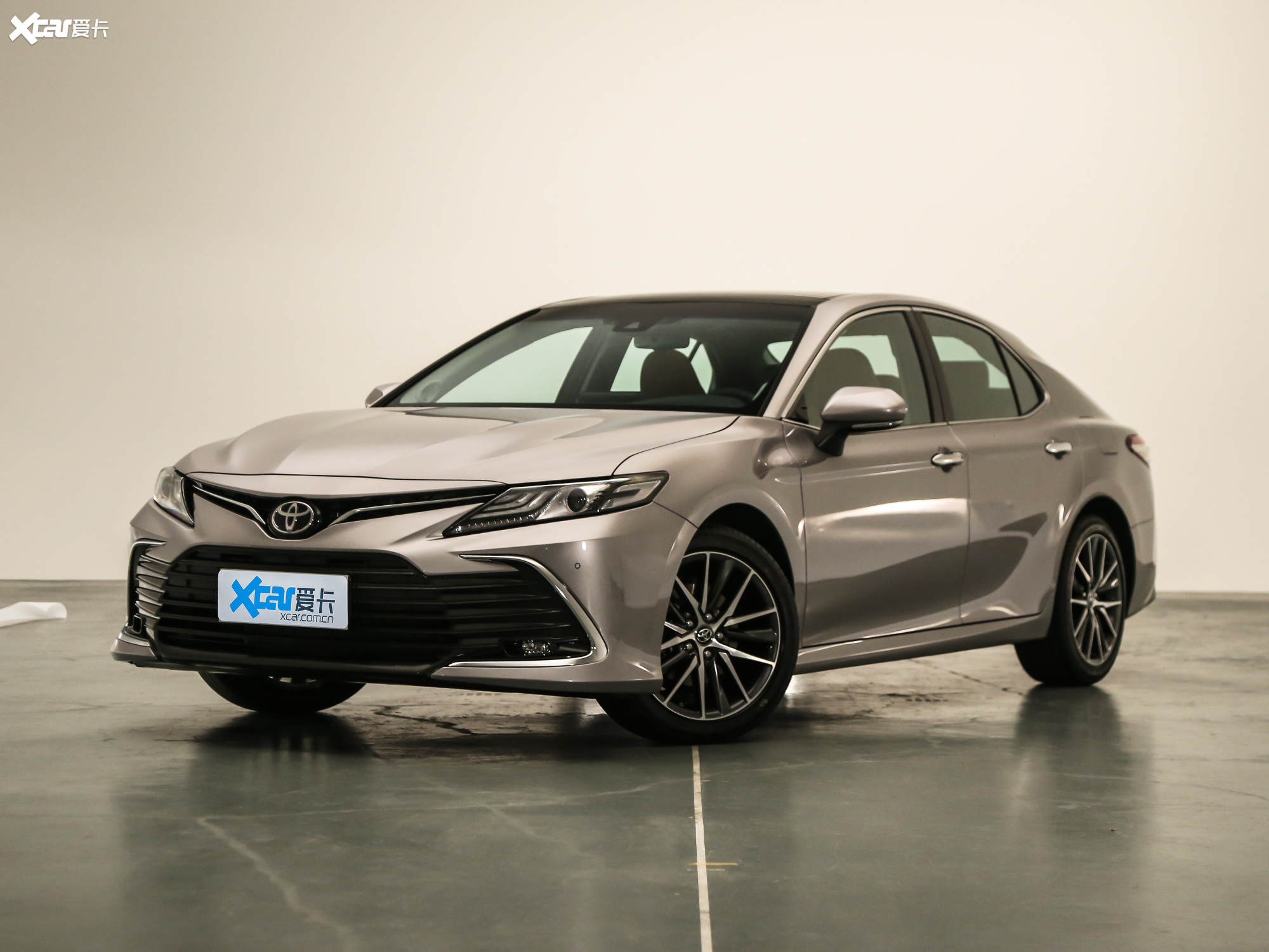 【2021款凯美瑞2.