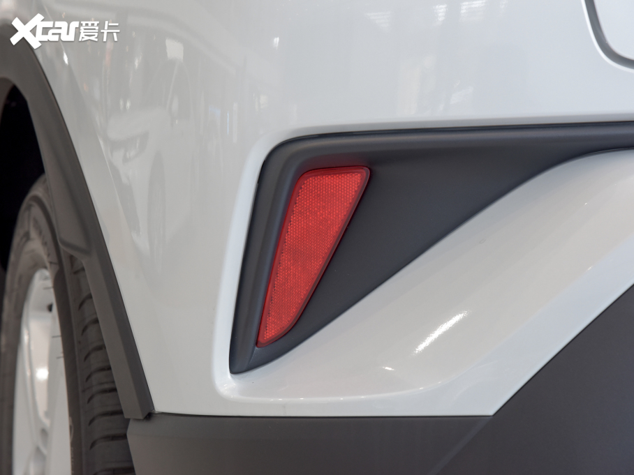 2021C-HR˫ ˫ 2.0L E-CVTʰ