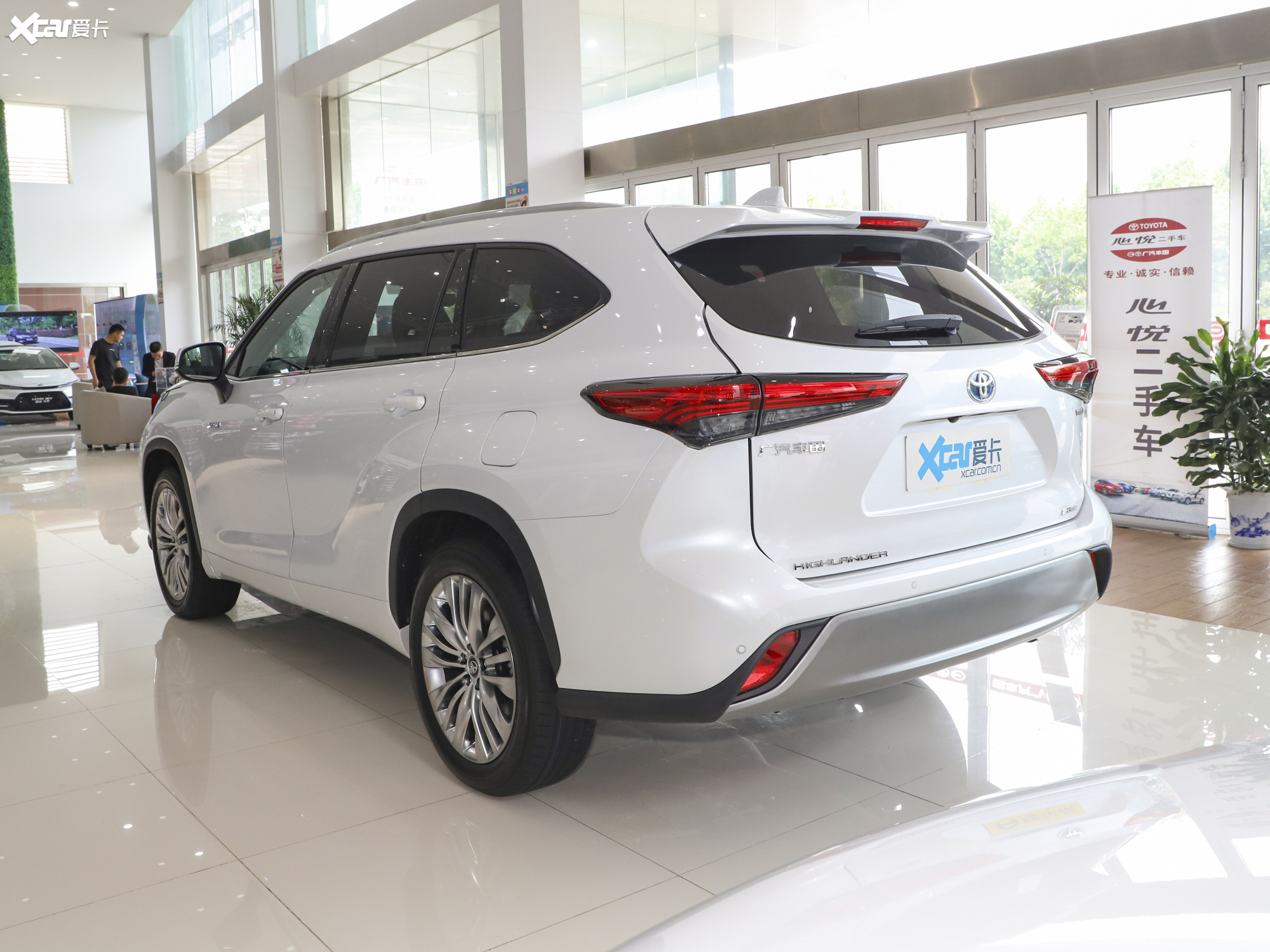 【2022款汉兰达 双擎2.