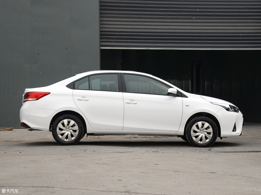 2017YARiS L  1.5E CVTȶ