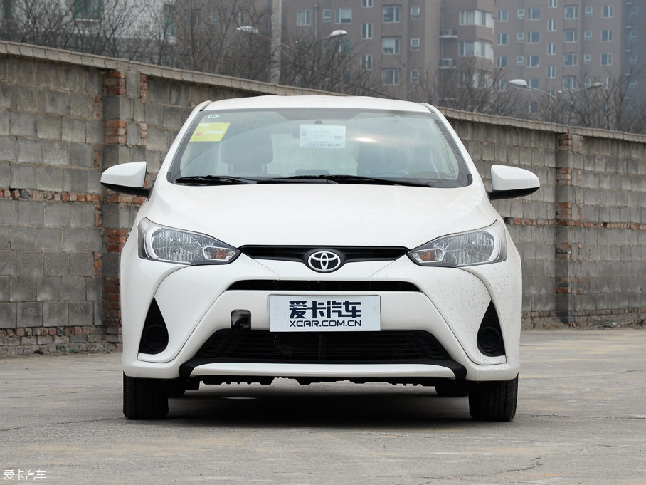2017YARiS L  1.5E ֶȶ