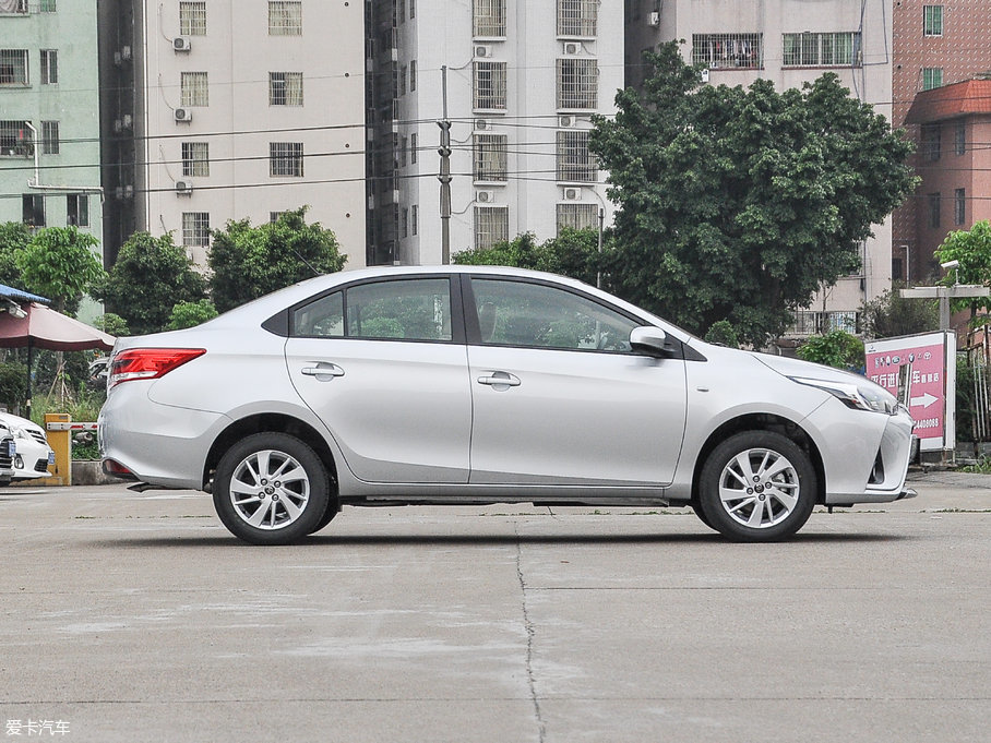 2017YARiS L  1.5G CVTŶ