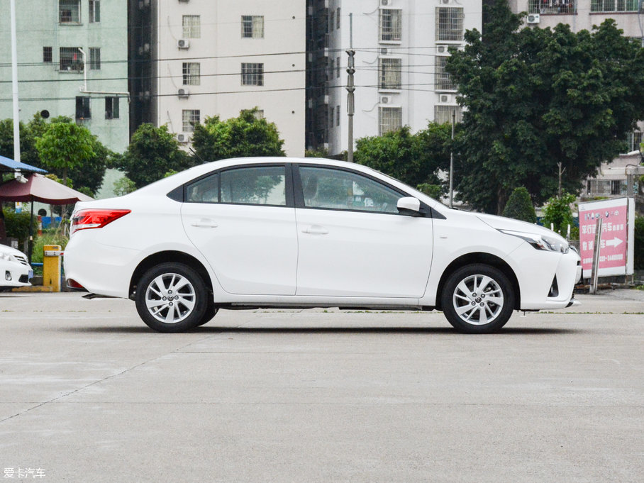 2017YARiS L  1.5G CVTŶ