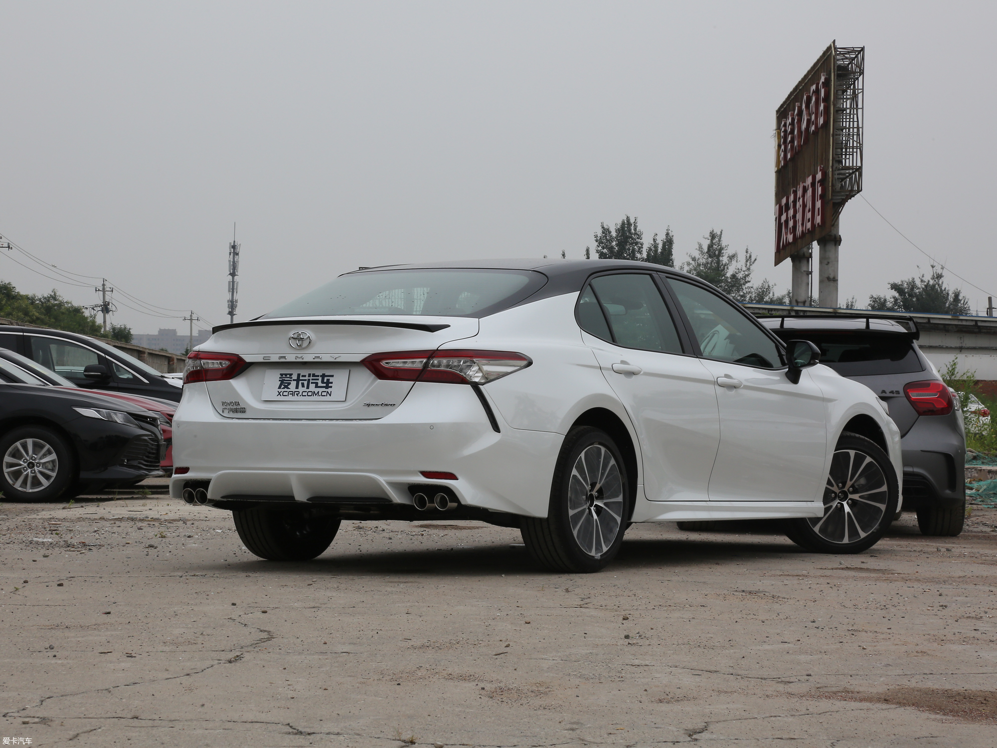 爱卡首页 汽车图片 丰田 凯美瑞 2018款2.0s 锋尚版  2018款凯美瑞 2.