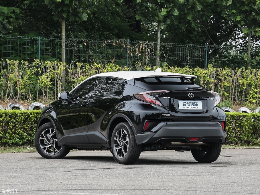 2018C-HR 2.0L CVT콢 V