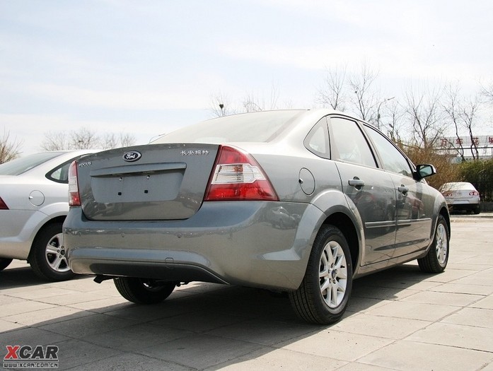2008款福克斯三厢图片_图片_126664_爱卡汽车网