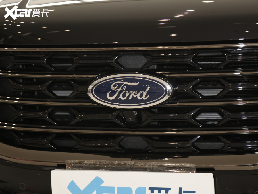 2021 PLUS EcoBoost 245  7 