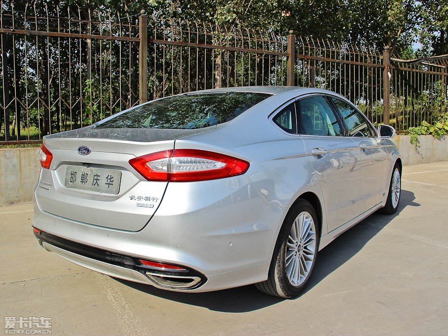 2013ɵŷ 2.0T GTDi240 콢