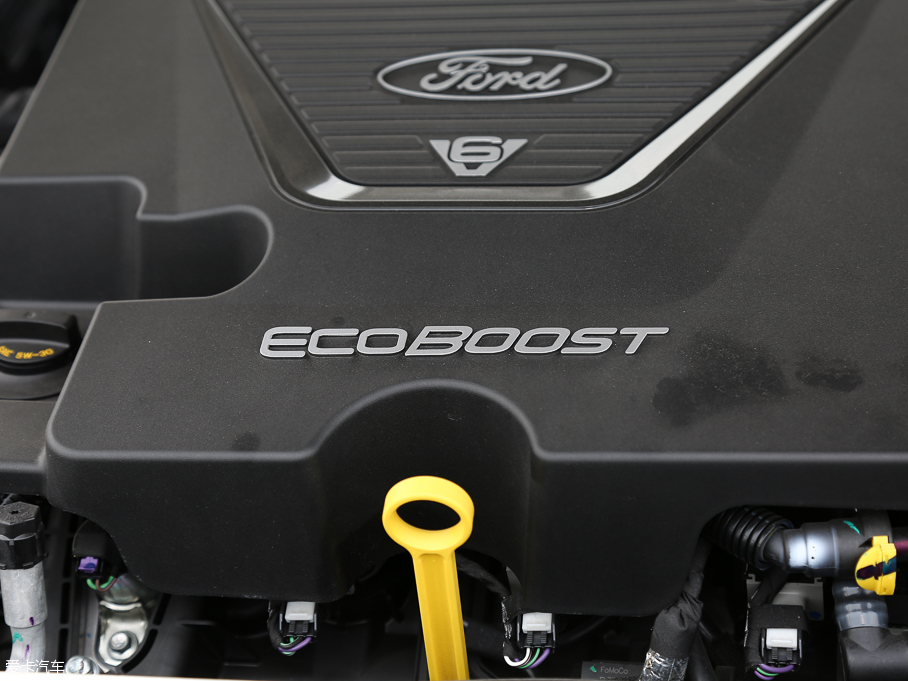 2017ţ EcoBoost 325 V6 LTD