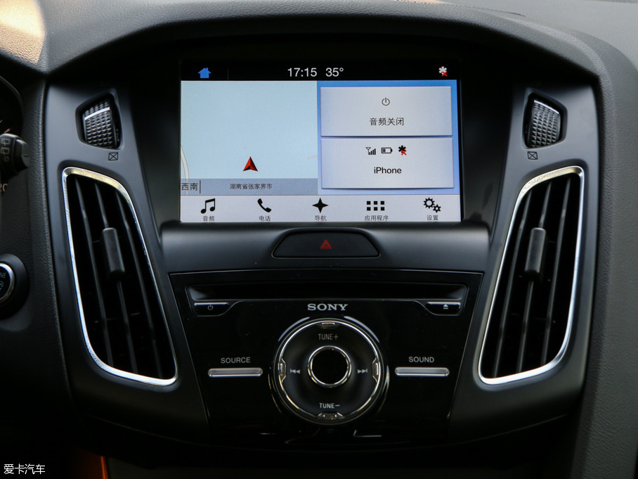 【2017款福克斯两厢ecoboost 180 自动运动型_中控区_12/220张图片】