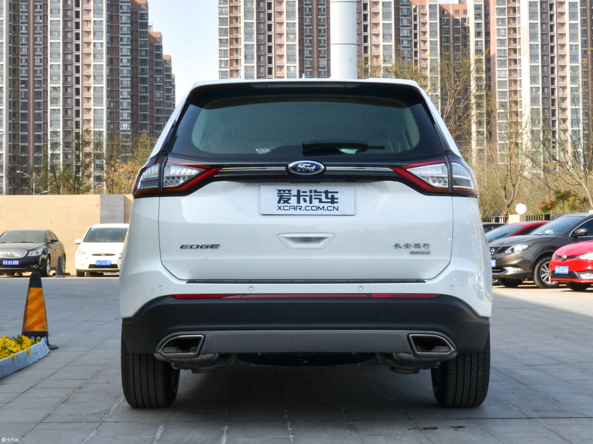 爱卡首页 汽车图片 福特 锐界 2018款ecoboost 245 两驱精锐型 5座 国
