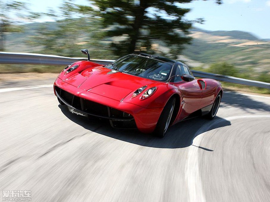 2013Huayra 