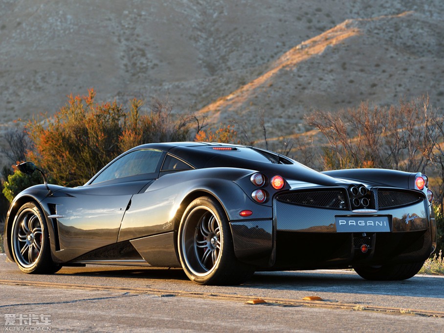 2013Huayra 