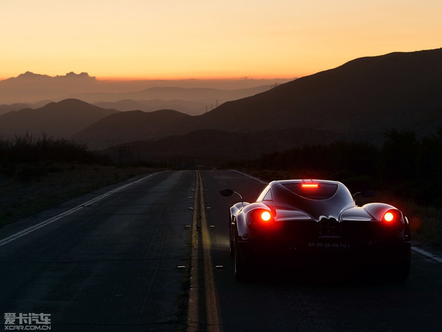 2013Huayra 