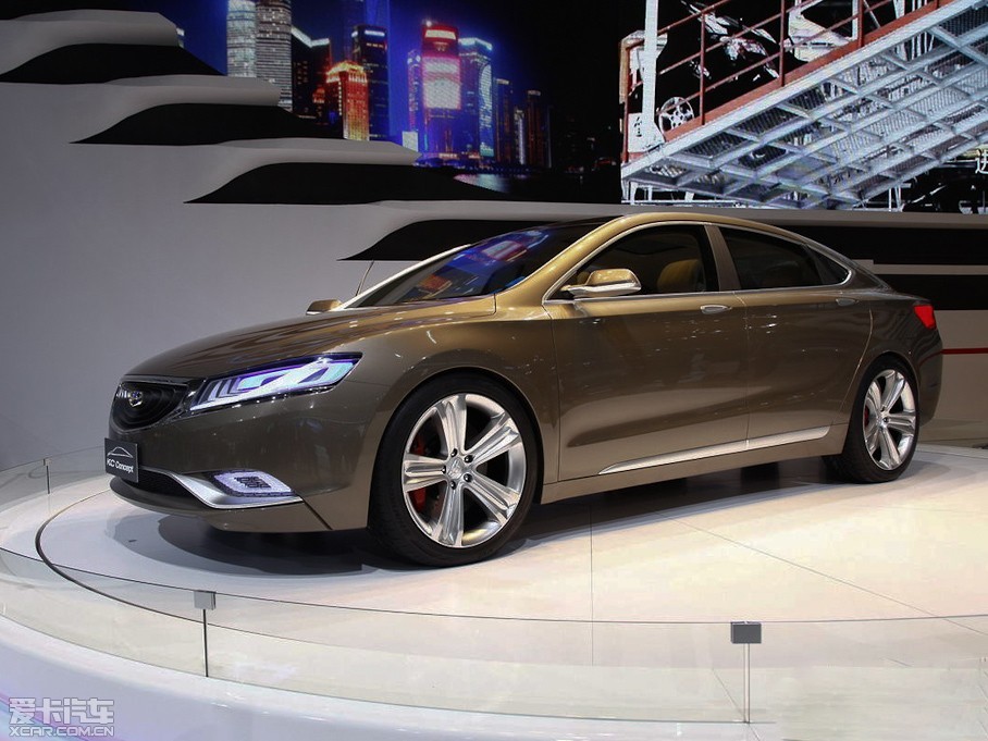 2013款吉利kc概念车