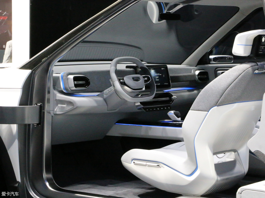 2018款吉利icon 概念车