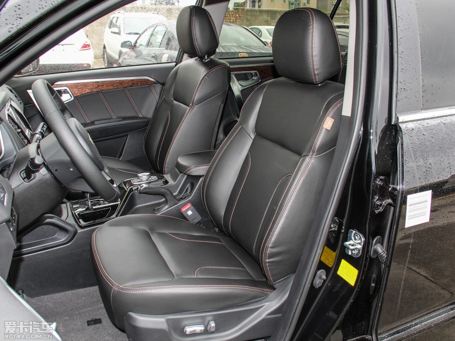 2014SUV 2.4L Զ