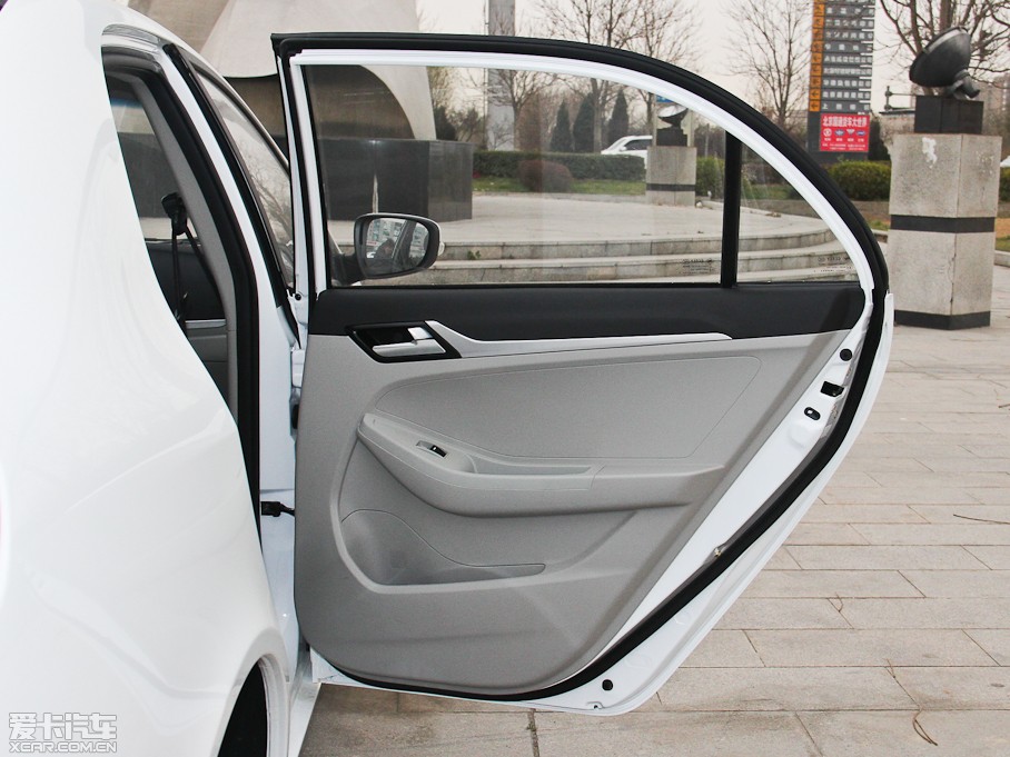 2015Զ 1.5L ֶӢ