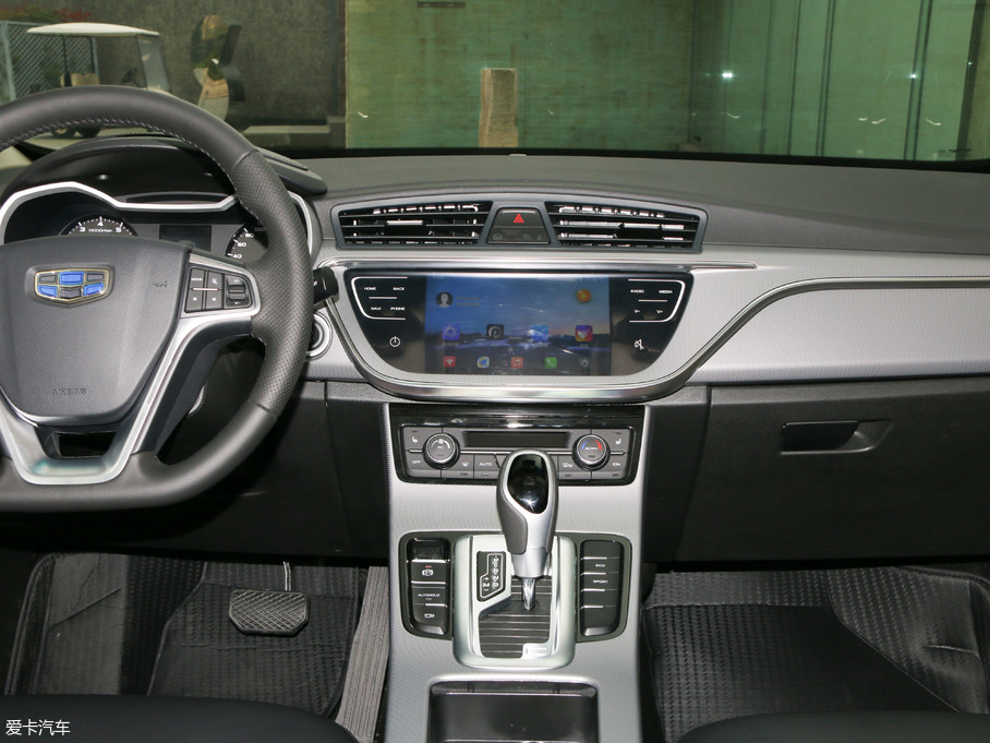 2018款帝豪gl1.4t 自动尊贵智联型