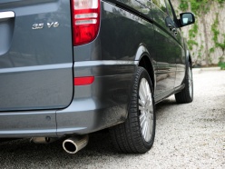 福建奔驰 2012款唯雅诺