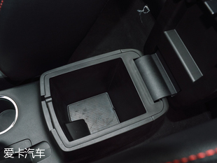 东南汽车2017款东南DX3