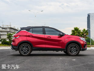 东南汽车2017款东南DX3