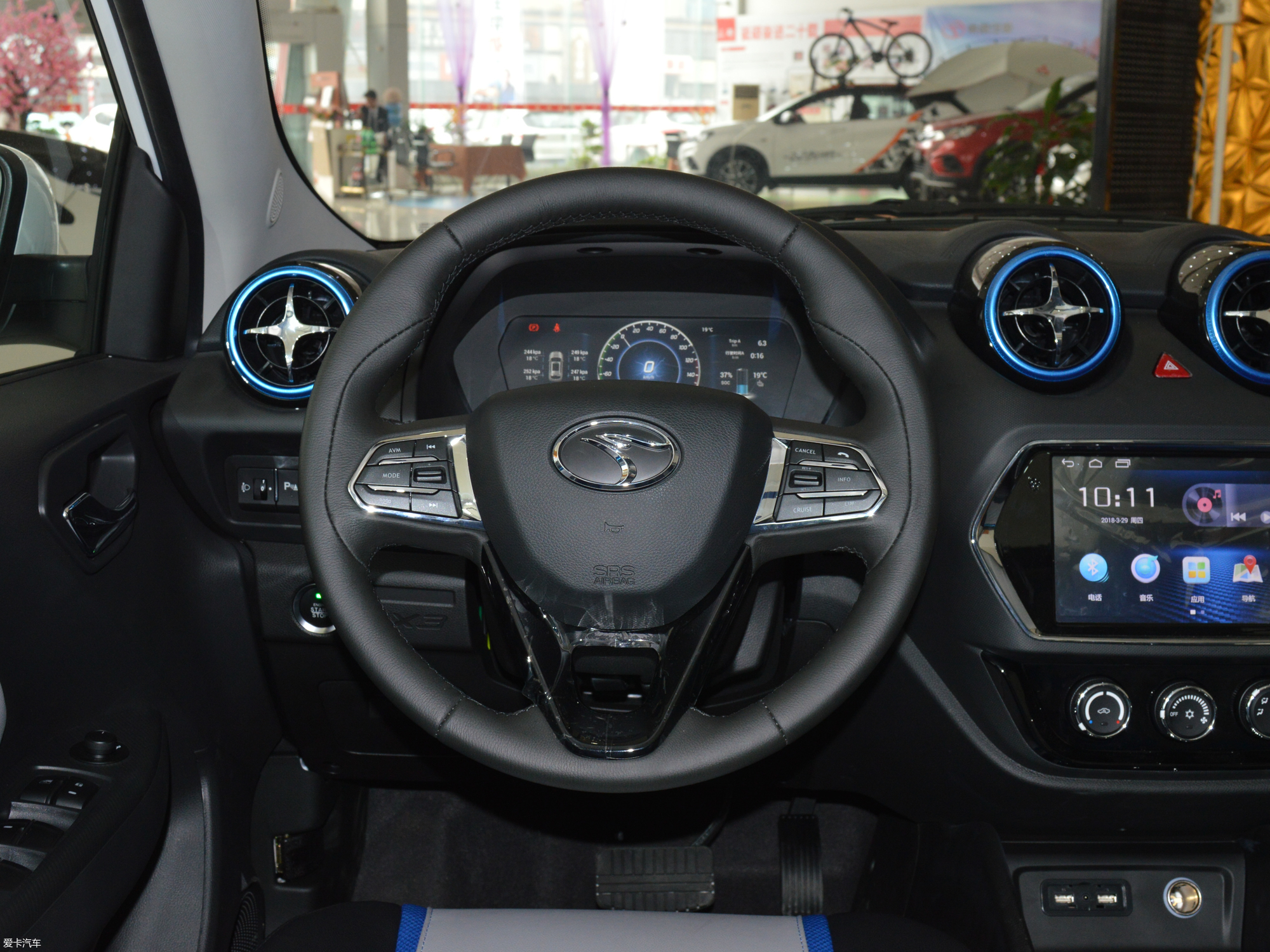 【2018款东南dx3 ev旗舰型_中控区_3/121张图片】_汽车图片大全_爱卡