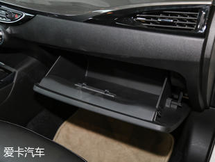 广汽乘用车2016款传祺GA6