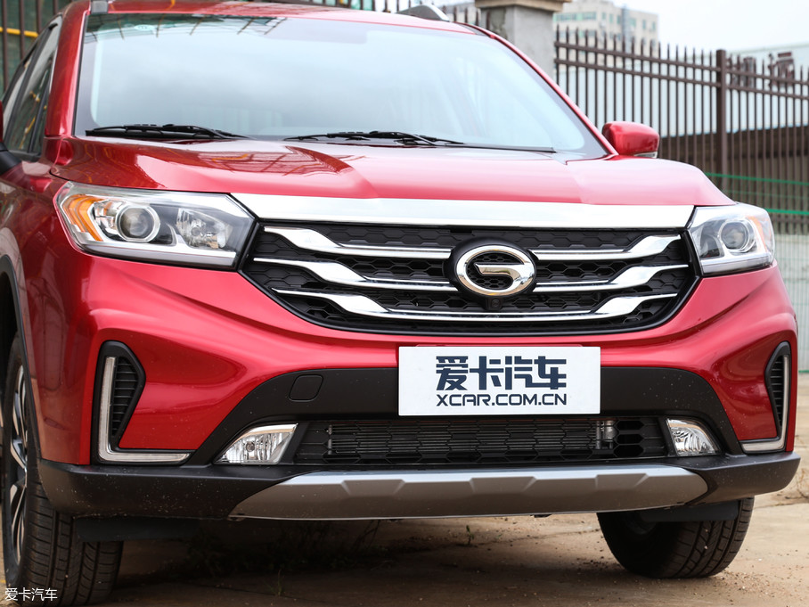 2018款传祺gs4235t 自动两驱精英版