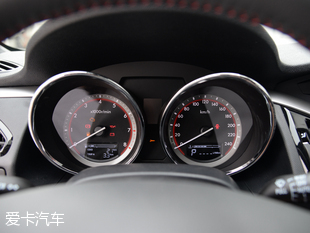 奔腾2016款奔腾B70