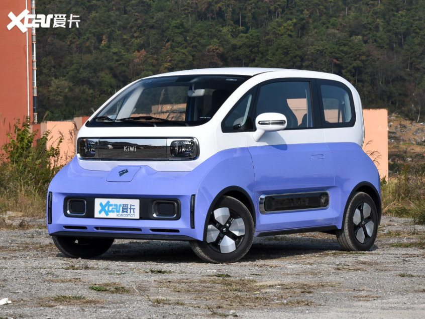 上汽通用五菱2023款宝骏KiWi EV