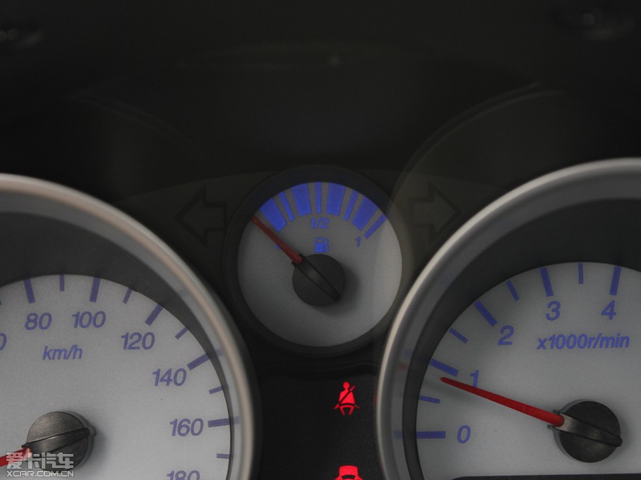 2012���ֳ� �Ŀ� 1.2L �ֶ��˶���Խ��