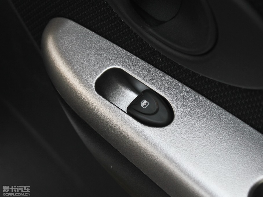2012���ֳ� �Ŀ� 1.2L �ֶ��˶�ʱ����