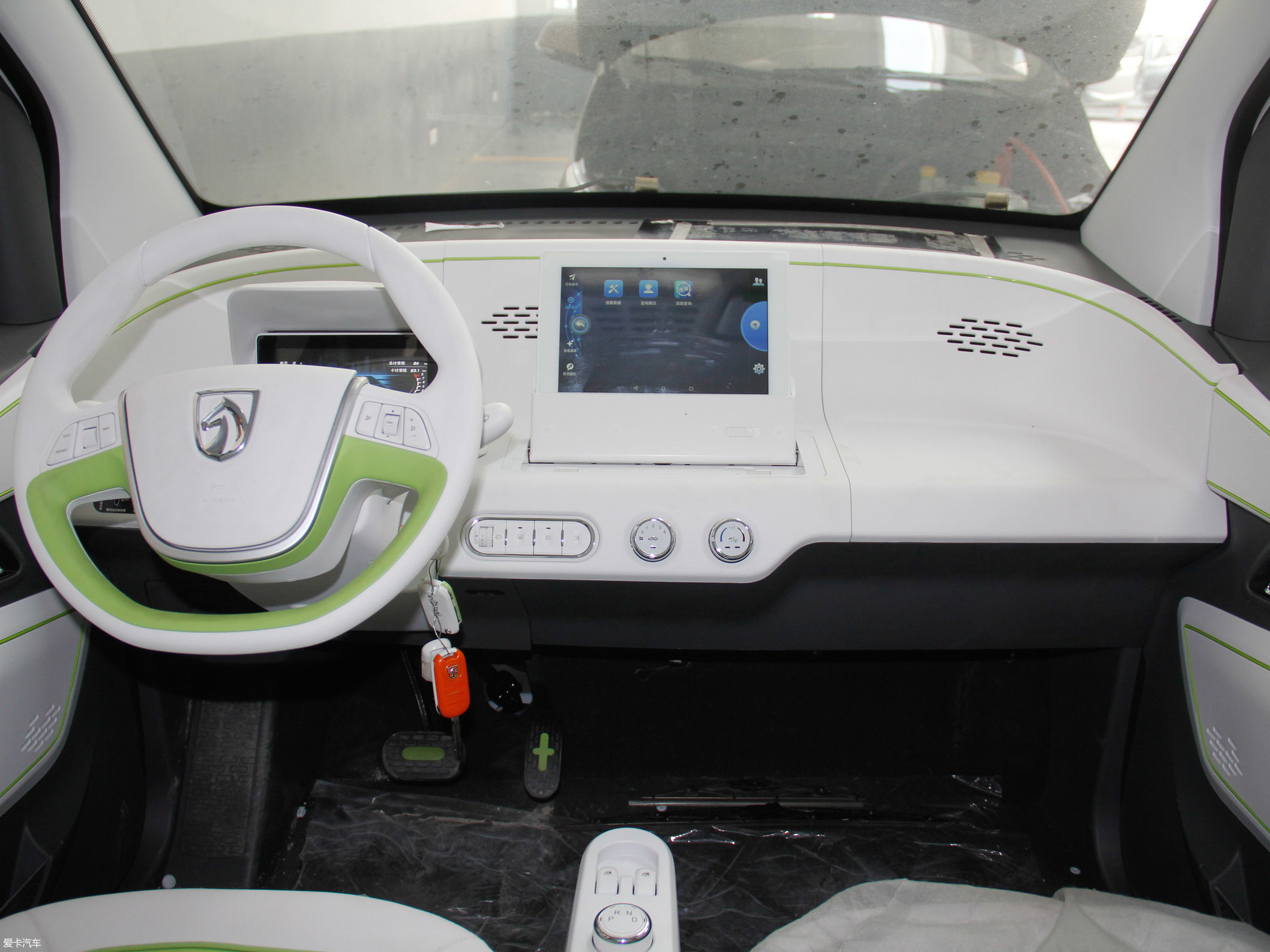 【2017款宝骏e100智行版_中控区_1/360张图片】_汽车图片大全_爱卡