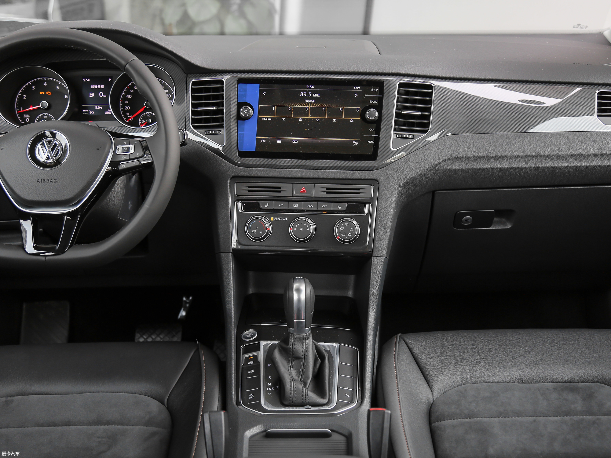 【2018款高尔夫·嘉旅280tsi 自动豪华型_中控区_2/175张图片】_汽车