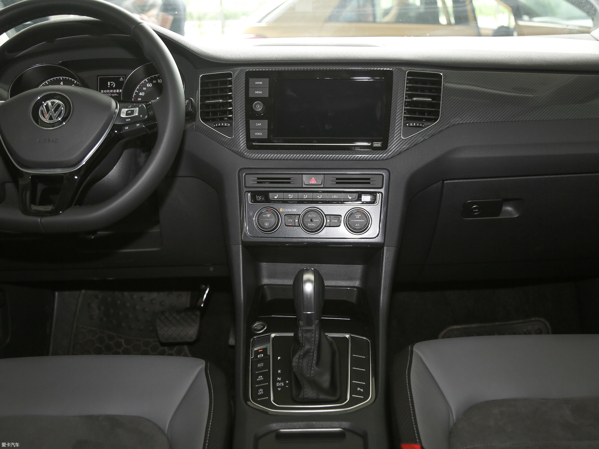 【2019款高尔夫·嘉旅280tsi 自动遨游型 国vi_中控区_2/134张图片】