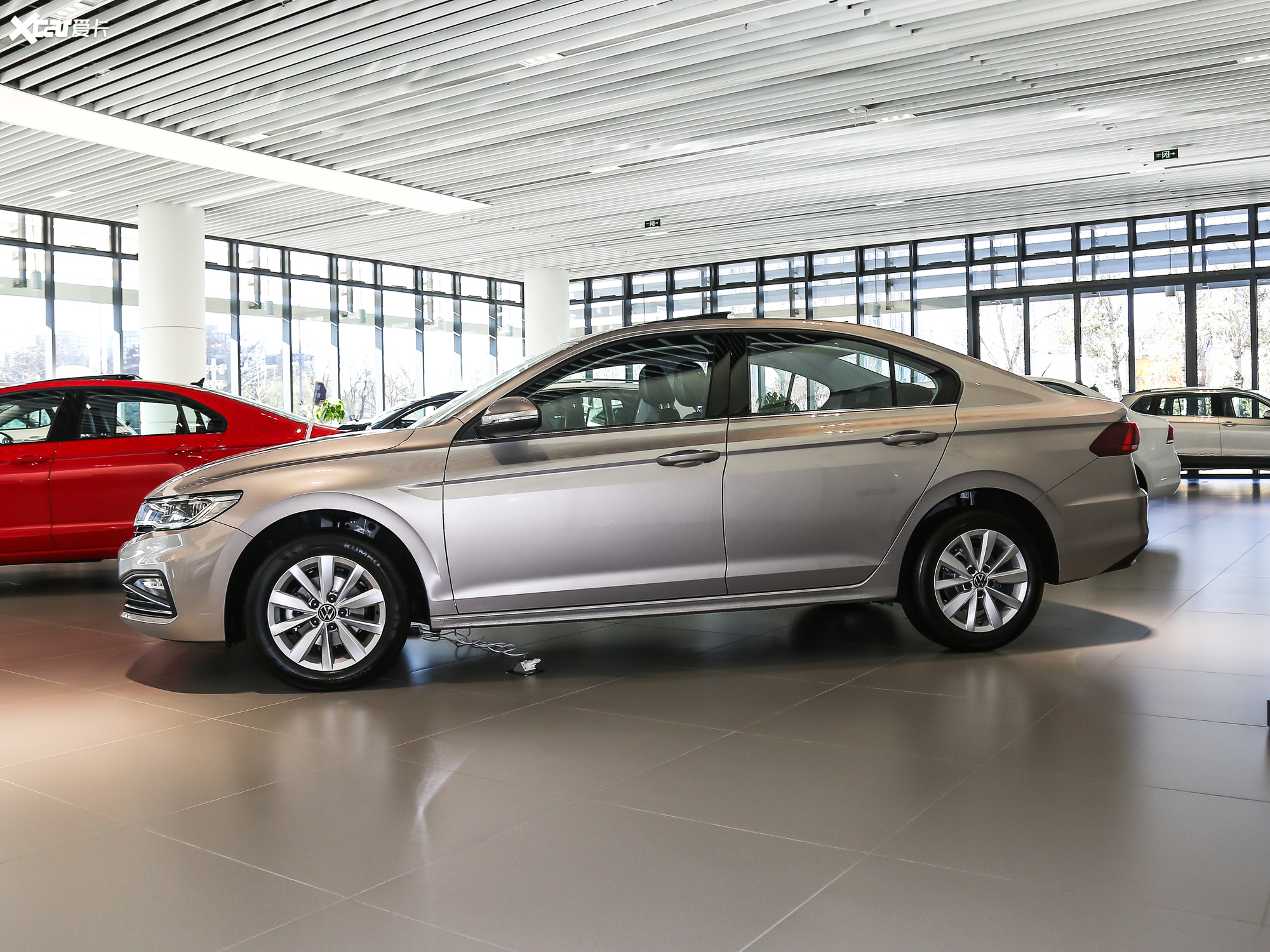 5l 手动舒适智联版  2021款宝来 280tsi dsg精英智联版 1.